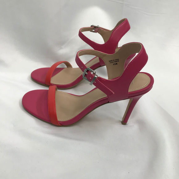 Style Charles by Charles David Strappy Heels NWOB - Picture 2 of 5